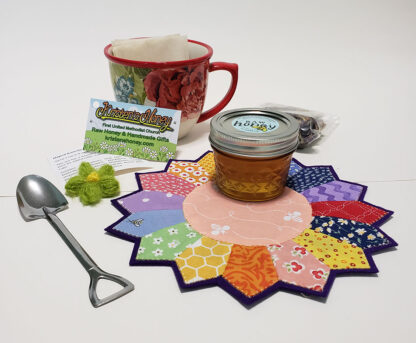 Flower Mug with a Quilted Dresden Plate Mug Rug - Image 2